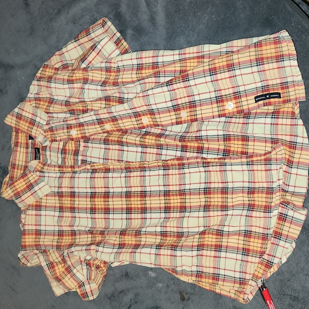 Short sleeve AEO button up plaid shirt women size small
